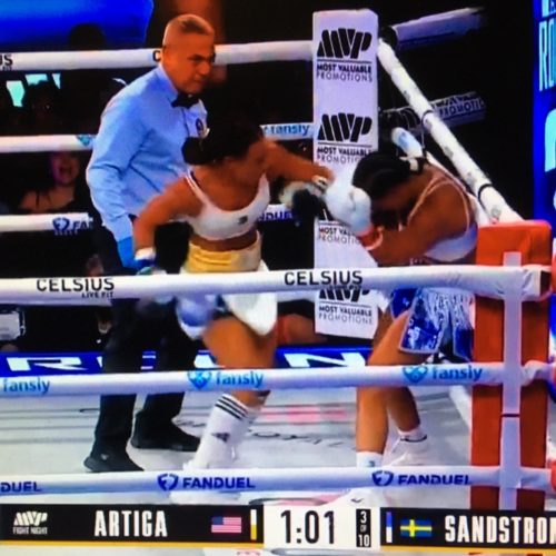 <strong>ARTIGA STOPPADE SANDSTRÖM TKO 3 I FLORIDA</strong>